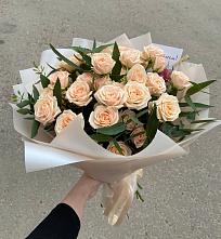 Букет Кремовые розы Латте в Кош-Агач