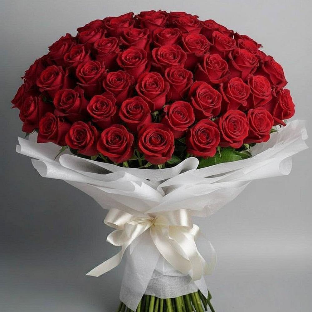 Букет 101 Красная роза Блэк Мэджик в Кош-Агач