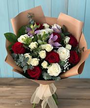 Букет цветов из:  Розы и Альстромерии в Кош-Агач