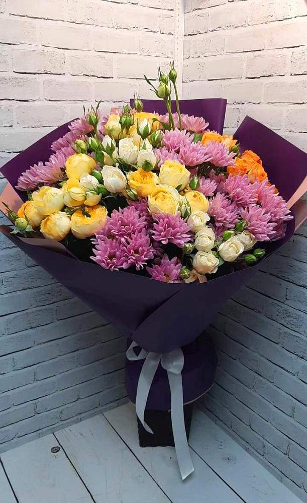 Букет цветов из: Хризантемы и Розы в Кош-Агач