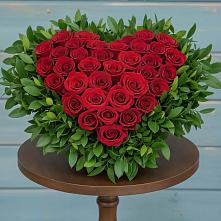 Цветочная композиция из Розы в виде сердца #REPLACE_PRED# Кош-Агач