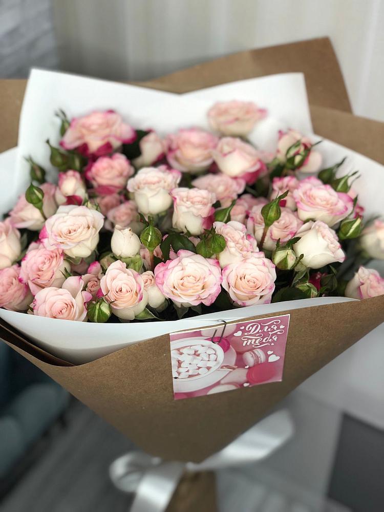 Букет цветов из: Розы в Кош-Агач