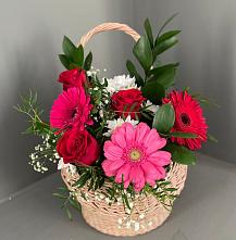 Цветочная композиция из Розы, Хризантемы и Герберы в корзине #REPLACE_PRED# Кош-Агач