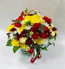 Цветочная композиция из Хризантемы и Розы в корзине в Кош-Агач