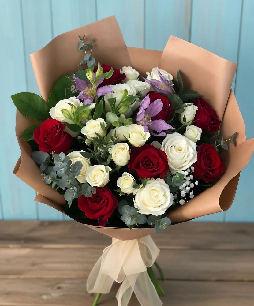 Букет цветов из: Розы и Альстромерии в Кош-Агач